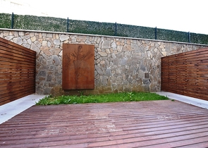 دوبلكس فاخرة في مركز الانيا - غرفتين وصالة مفروشة - مجمع فاخر - كليوباترا / الانيا 