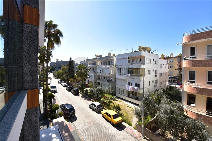 شقة غرفتين وصالة -ضمن مجمع فاخر قريب من البحر في اوبا / الانيا 