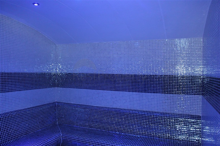 شقة غرفتين وصالة -ضمن مجمع فاخر قريب من البحر في اوبا / الانيا 