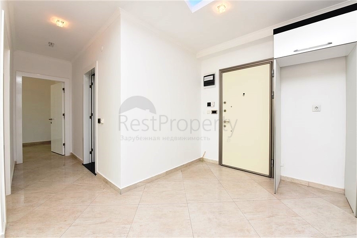 شقة غرفتين وصالة -ضمن مجمع فاخر قريب من البحر في اوبا / الانيا 