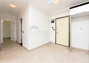 شقة غرفتين وصالة -ضمن مجمع فاخر قريب من البحر في اوبا / الانيا 