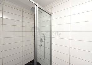 شقة غرفتين وصالة -ضمن مجمع فاخر قريب من البحر في اوبا / الانيا 