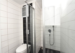 شقة غرفتين وصالة -ضمن مجمع فاخر قريب من البحر في اوبا / الانيا 