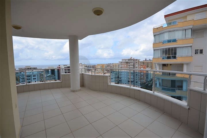 اطلالة بحر - شقة غرفتين وصالة مفروشة - في محمودلار / الانيا 