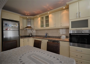 اطلالة بحر - شقة غرفتين وصالة مفروشة - في محمودلار / الانيا 