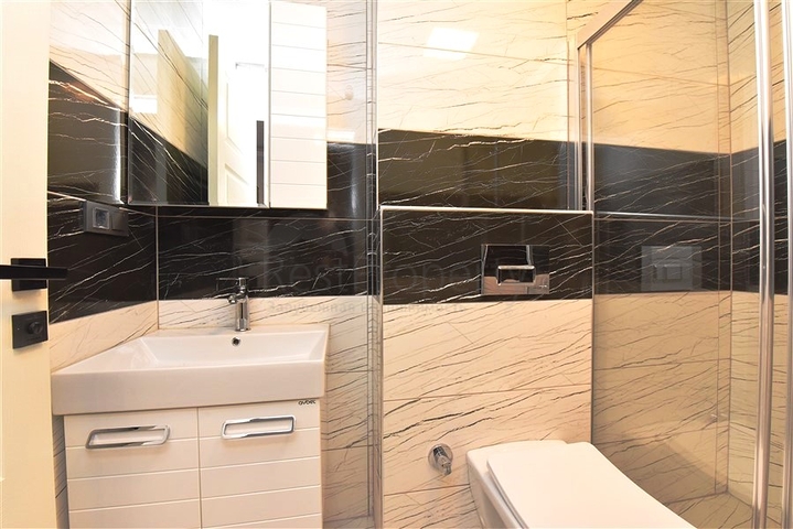 دوبلكس للبيع قي محمودلار - تصميم 3 غرف وصالة مفروشة - مجمع سكني جديد - الانيا 