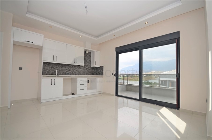 مجمع حديث - شقة غرفة وصالة - في كارجيجاك / الانيا 