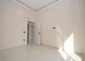 مجمع حديث - شقة غرفة وصالة - في كارجيجاك / الانيا 