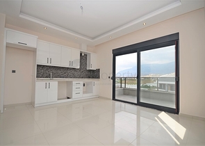 مجمع حديث - شقة غرفة وصالة - في كارجيجاك / الانيا 