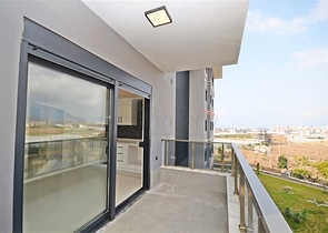 مجمع حديث - شقة غرفة وصالة - في كارجيجاك / الانيا 