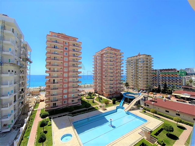 اطلالة بحر - شقة غرفتين وصالة واسعة -مجمع سكني - في محمودلار / الانيا 