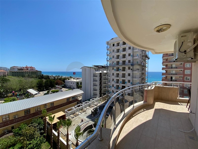 اطلالة بحر - شقة غرفتين وصالة واسعة -مجمع سكني - في محمودلار / الانيا 