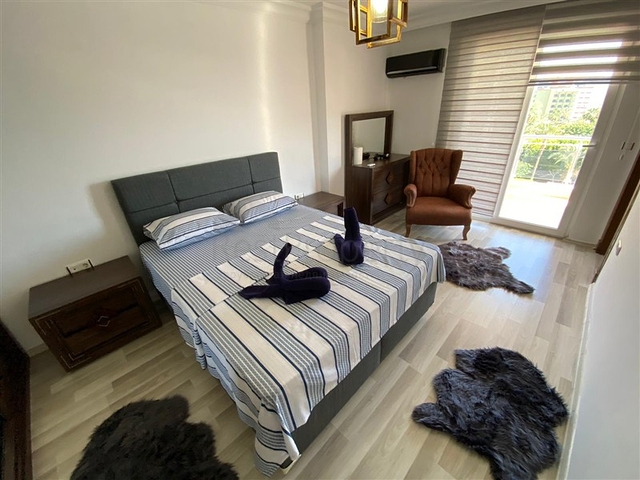 اطلالة بحر - شقة غرفتين وصالة واسعة -مجمع سكني - في محمودلار / الانيا 