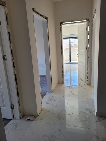 شقق للبيع في مركز الانيا - غرفة نوم وصالة - جديدة . 