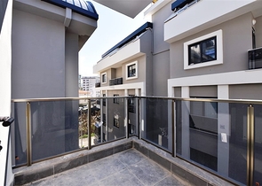 شقة جديدة - غرفة وصالة ضمن مجمع سكني - في محمودلار / الانيا 