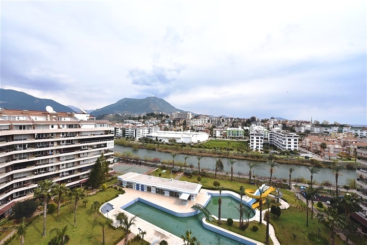 اطلالة ساحرة على النهر - دوبلكس 3 غرف وصالة مع تراس واسع - في توسمور / الانيا 