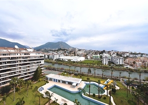 اطلالة ساحرة على النهر - دوبلكس 3 غرف وصالة مع تراس واسع - في توسمور / الانيا 