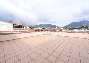 اطلالة ساحرة على النهر - دوبلكس 3 غرف وصالة مع تراس واسع - في توسمور / الانيا 