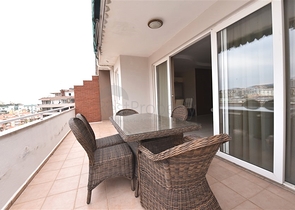 اطلالة ساحرة على النهر - دوبلكس 3 غرف وصالة مع تراس واسع - في توسمور / الانيا 