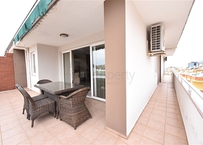 اطلالة ساحرة على النهر - دوبلكس 3 غرف وصالة مع تراس واسع - في توسمور / الانيا 