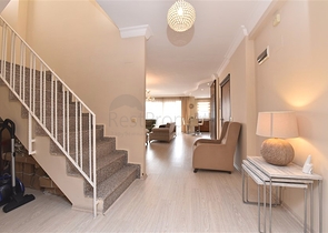 اطلالة ساحرة على النهر - دوبلكس 3 غرف وصالة مع تراس واسع - في توسمور / الانيا 