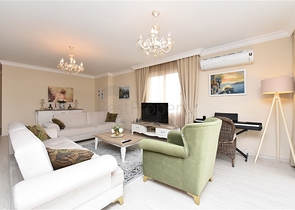 اطلالة ساحرة على النهر - دوبلكس 3 غرف وصالة مع تراس واسع - في توسمور / الانيا 