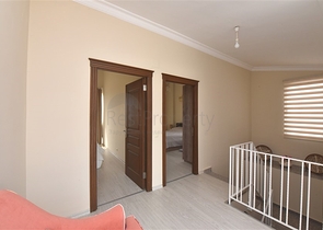 اطلالة ساحرة على النهر - دوبلكس 3 غرف وصالة مع تراس واسع - في توسمور / الانيا 