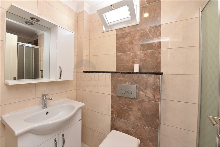 مساحة 340 متر - دوبلكس ارضية ضمن مجمع سكني في منطقة كاستل / الانيا 