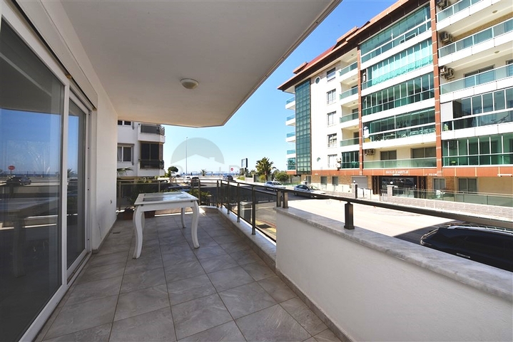 مساحة 340 متر - دوبلكس ارضية ضمن مجمع سكني في منطقة كاستل / الانيا 