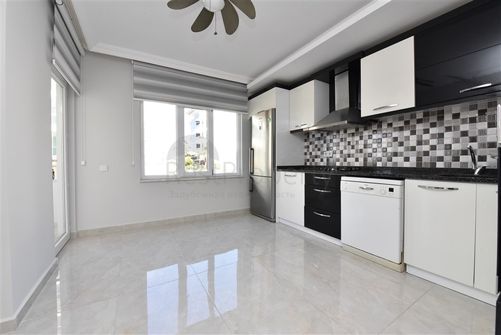 مساحة 340 متر - دوبلكس ارضية ضمن مجمع سكني في منطقة كاستل / الانيا 