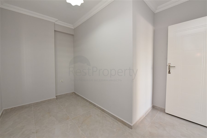 مساحة 340 متر - دوبلكس ارضية ضمن مجمع سكني في منطقة كاستل / الانيا 