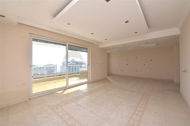 اطلالة بحر - شقة غرفتين وصالة - ضمن مجمع سكني في توسمور / الانيا 