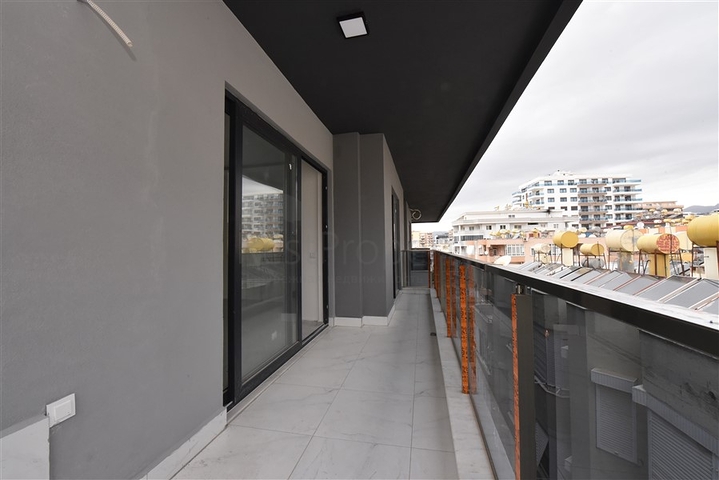 دوبلكس جديدة للبيع - تصميم غرفتين وصالة - ضمن مجمع سكني في محمودلار / الانيا 