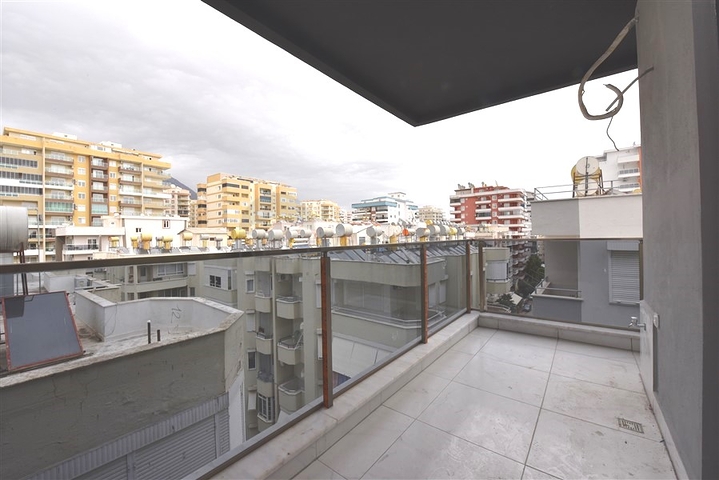 دوبلكس جديدة للبيع - تصميم غرفتين وصالة - ضمن مجمع سكني في محمودلار / الانيا 