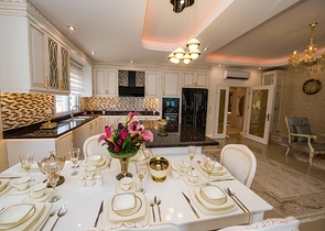 اطلالة بحر - دوبلكس فاخرة -5 غرف نوم وصالتين - في محمودلار / الانيا