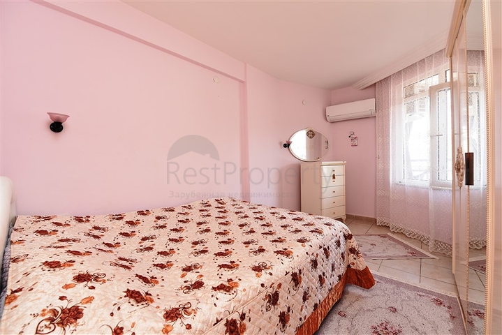 شقة غرفة وصالة للبيع - ضمن منطقة اوبا المركزية / الانيا 