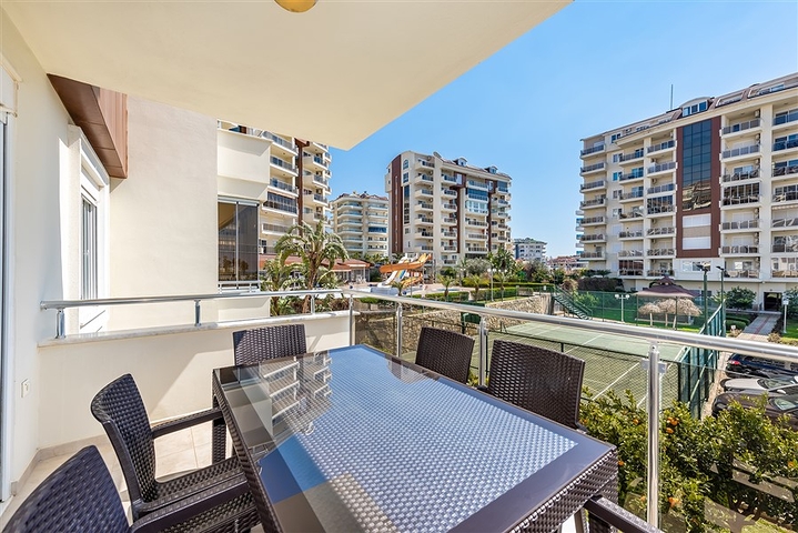 مجمع بخدمات 5 نجوم - شقة غرفة وصالة مفروشة - في افسلار / الانيا 