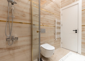 دوبلكس فاخرة - 4 غرف وصالة - ضمن مجمع 5 نحوم - في محمودلار / الانيا 