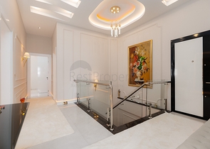 دوبلكس فاخرة - 4 غرف وصالة - ضمن مجمع 5 نحوم - في محمودلار / الانيا 