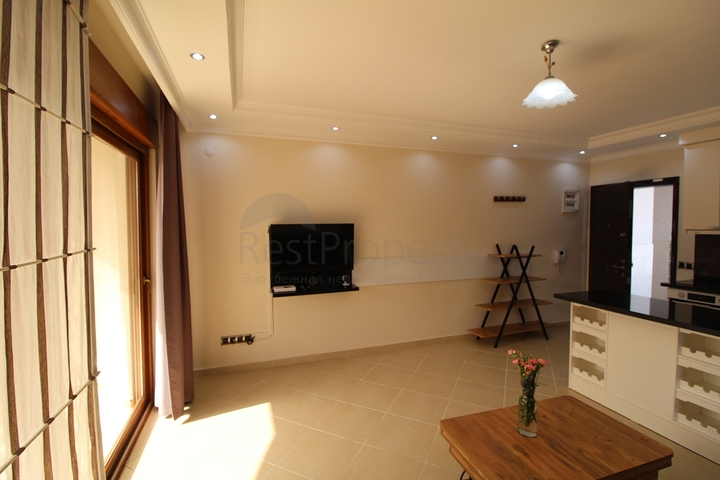 اطلالة بحر -شقة غرفة وصالة مفروشة - في اوبا / الانيا 