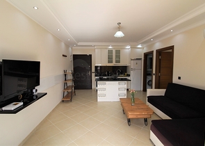 اطلالة بحر -شقة غرفة وصالة مفروشة - في اوبا / الانيا 