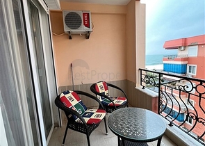 اطلالة بحر - شقة غرفتين وصالة مفروشة - في محمودلار / الانيا 