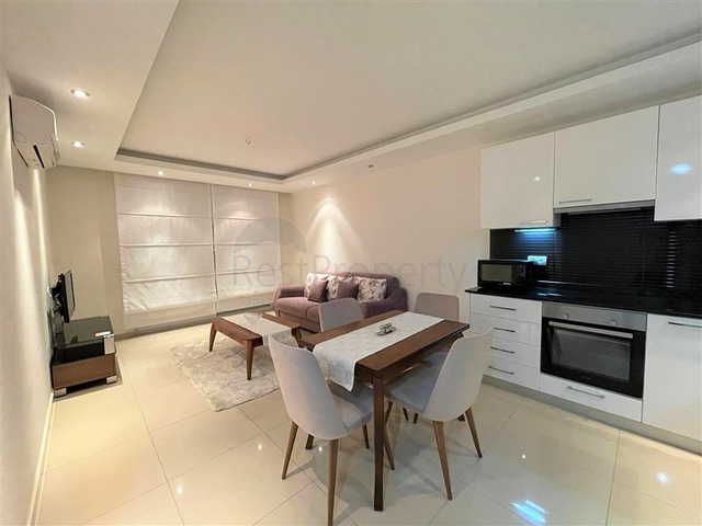 مجمع فاخر - شقة غرفة وصالة مفروشة - في جيكجلي / الانيا 