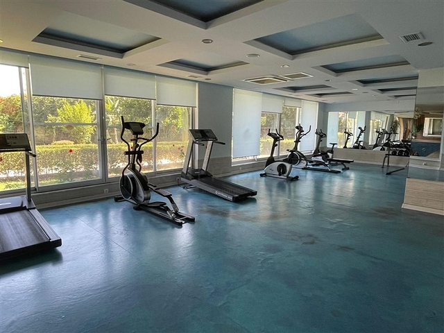 مجمع فاخر - شقة غرفة وصالة مفروشة - في جيكجلي / الانيا 