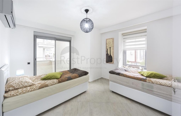 قريبة من البحر - شقة غرفتين وصالة مفروشة - مجمع انيق - في اوبا / الانيا 