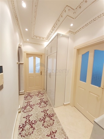 قريبة من البحر والخدمات - شقة غرفين وصالة مفروشة -في محمودلار / الانيا 