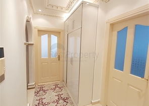 قريبة من البحر والخدمات - شقة غرفين وصالة مفروشة -في محمودلار / الانيا 