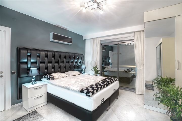 قريبة من البحر -شقة غرفتين وصالة مفروشة - في منطقة اوبا / الانيا 