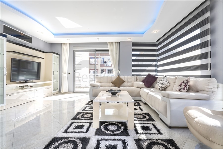 قريبة من البحر -شقة غرفتين وصالة مفروشة - في منطقة اوبا / الانيا 