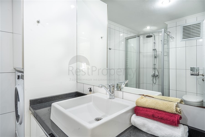 قريبة من البحر -شقة غرفتين وصالة مفروشة - في منطقة اوبا / الانيا 